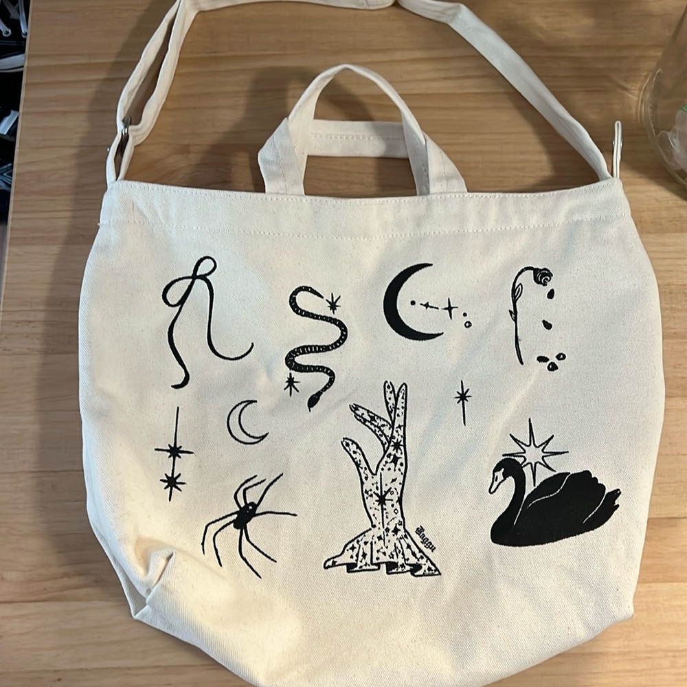 Baggu Horizontal Zip Duck Bag - Embroidered Ballet Icons